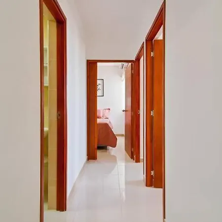 Apartamento Nuevo Con Vista Al Castillo San Felipe Cartagena